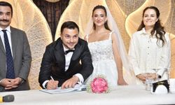 Araklı Belediyesi Özel Kalem Müdürü Cevdet Ulusoy, İdil Bak ile Dünyaevine Girdi
