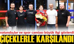 Dünya Üçüncüsü Beyza Nur Akkuş, Trabzon’da Çiçeklerle Karşılandı!