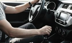Manuel Araç Kullananlar Dikkat! Bu 10 Hata Motoru Sessizce Bitiriyor