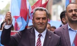 Çarşıbaşı Millet Bahçesi açılışına davet edilmeyen eski başkandan eleştiri: “Bir vefa çok görülmemeliydi”