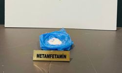 Emniyet Şüpheyle Durdurdu, Üzerlerinden Zehir Çıktı!