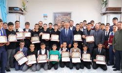 Bayburt'ta 55 Öğrenciye Hafızlık Belgesi