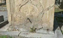 Ecdat Mirası Sahipsiz Cihad Çeşmesi Çöküyor