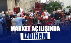 Trabzon'da Market Açılışında İzdiham