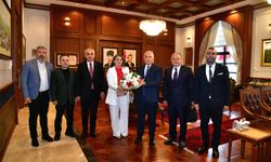 Turan Ülküsü Derneği ilk ziyaretini Vali Aziz Yıldırım’a yaptı