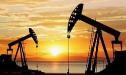 Uzmanlar Uyardı: Brent Petrol Fiyatı 50 Dolara Kadar Gerileyebilir