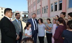 Bilgin’den Eğitime Sahadan Destek; Arsin Belediye Başkanı Hamza Bilgin’den okullara yerinde ziyaret