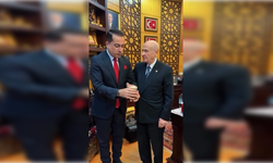 Bahçeli’den Kerkük’ten Gelen Türkmen Vekil Adayına Destek Mesajı