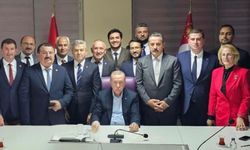 Cumhurbaşkanı Erdoğan, Artvin Heyetini Kabul Etti! Yatırımlar ve İhtiyaçlar Masaya Yatırıldı