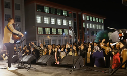 Müzik ve eğlence ile yeni dönem Kampüs renklendi