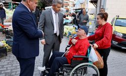 Artvin Valisi Turan Ergün'den halk pazarı esnafına ziyaret