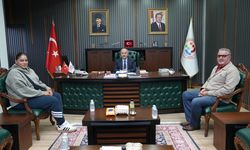 Milli sporcu Havvanur Kethüda Trabzon Üniversitesi'ne ziyaret etti