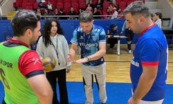 Salıpazarı'nda Cumhuriyet Bayramı Voleybol Turnuvası düzenlendi
