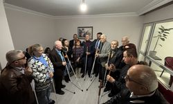 Samsun'da 15 görme engelliye beyaz baston verildi
