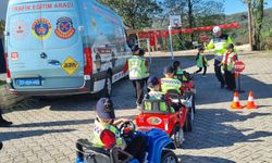 Samsun'da kırsal bölgedeki ilkokulda uygulamalı trafik eğitimi verildi