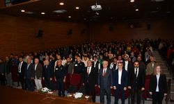 Samsun'da öğrenciler siber tehditlere karşı bilgilendirildi