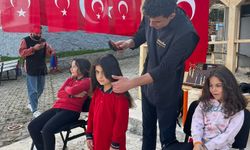 Tekkeköy'de öğrencilere Cumhuriyet Bayramı öncesi bayram tıraşı yapıldı