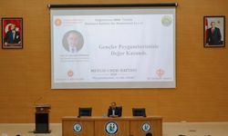 Bayburt’ta ’Gençler Peygamberimizle Değer Kazandı’ konulu konferans düzenledi