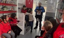 Bayburt’ta ‘Gezici Kütüphane’ köy köy geziyor