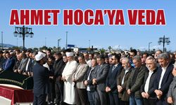 Ahmet Hocaya Veda! Dualarla Defnedildi...