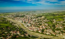 Samsun'un Alaçam ilçesinde sonbahar doğaya hakim oluyor