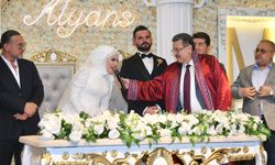 Ortahisar Muhtarı Mahmut Hayır’ın Kızı Suden, Görkemli Bir Törenle Evlendi!