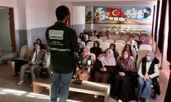 Samsun'da Yeşilay öğrenci velilerine bağımlılıkla mücadele eğitimi verdi