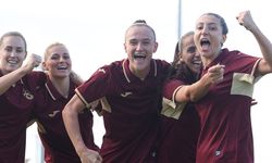 Trabzonspor Kadın Futbol Takımı’ndan Beşiktaş’a Büyük Darbe! Kolbastılı Zafer Kutlaması