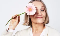 Menopoz döneminde kemik erimesi ve kalp hastalığı riski artıyor