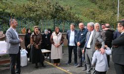 Of’ta Duygulandıran Etkinlik: Fatih Sultan Mehmet Ortaokulu’ndan “Filistin’de Çocuk Olmak” Programı