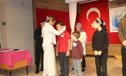 Of’ta “Adım Zeka, İşim Oyun” projesinde ekim ayı finallerinde dereceye giren öğrenciler ödüllendirildi