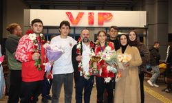 Avrupa Şampiyonları Trabzon’da Coşkuyla Karşılandı! Esmanur ve Burak’tan Tarihi Başarı