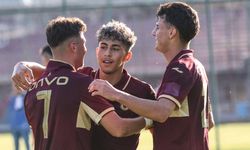 Trabzonspor U19 Takımı Rize Deplasmanında Zirve İçin Sahada!