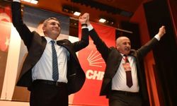 CHP Artvin İl Kongresinde mevcut İl Başkanı Orhan Yusuf Atan güven tazeledi