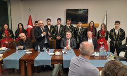 Trabzon’da Anlamlı Buluşma: Artvinli Akademisyenler Dayanışma Yemeğinde Bir Araya Geldi