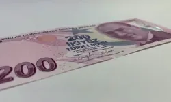 200 TL’lik banknot tarihe mi karışıyor? Uzman isim 2030’u işaret etti