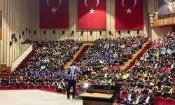 KTÜ’de LGS Öğrencilerine “Başarma Sanatı” Semineri: Sınav Kaygısına Uzman Dokunuşu