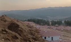 Kahramanmaraş'ta Toprak Kayması! 6 Ev Toprak Altında Kaldı...