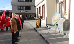 Of'ta 24 Kasım Öğretmenler Günü kutlandı