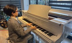 Samsunlu 'mutlak kulak' Yusufhan'a 10 yaşında İngiltere'den lise diploması