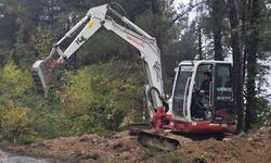 Yakakent'te Çamgölü Mesire Alanı'nda yenileme çalışmaları başladı