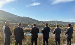 Bafra’da OSB’leri birbirine bağlayacak dev köprü hızla yükseliyor