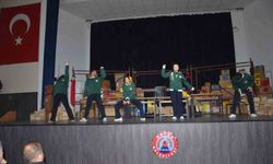 'Bir Kooperatif Macerası' Bafra'da sahnelendi