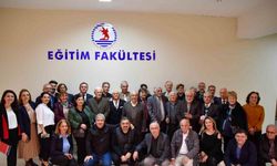 OMÜ Eğitim Fakültesi, Öğretmenler Günü’nü emekli hocalarıyla kutladı