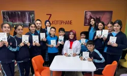 Gümüşhane’den Mardin’e bir zarf uzaklık. İki şehrin kalbi aynı kağıtta