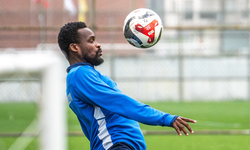 Rizespor Orta Sahasında Büyük Rekabet Başlıyor! Olawoyin Döndü, Taylan Formayı Zorluyor