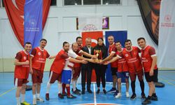 Şalpazarı’nda Futsal Coşkusu: Şampiyon Kaymakamlık Takımı Oldu