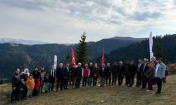 Saadet Partisi Ortahisar Teşkilatı 500 Fidanı Toprakla Buluşturdu