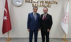 Emlakçılara Yıllık 40 Bin TL Harç Tepkisi: "Küçük Esnaf Cezalandırılıyor"