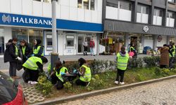 Of’ta çevre seferberliği: Öğrencilerden izmarit tepkisi, Başkan’dan net mesaj